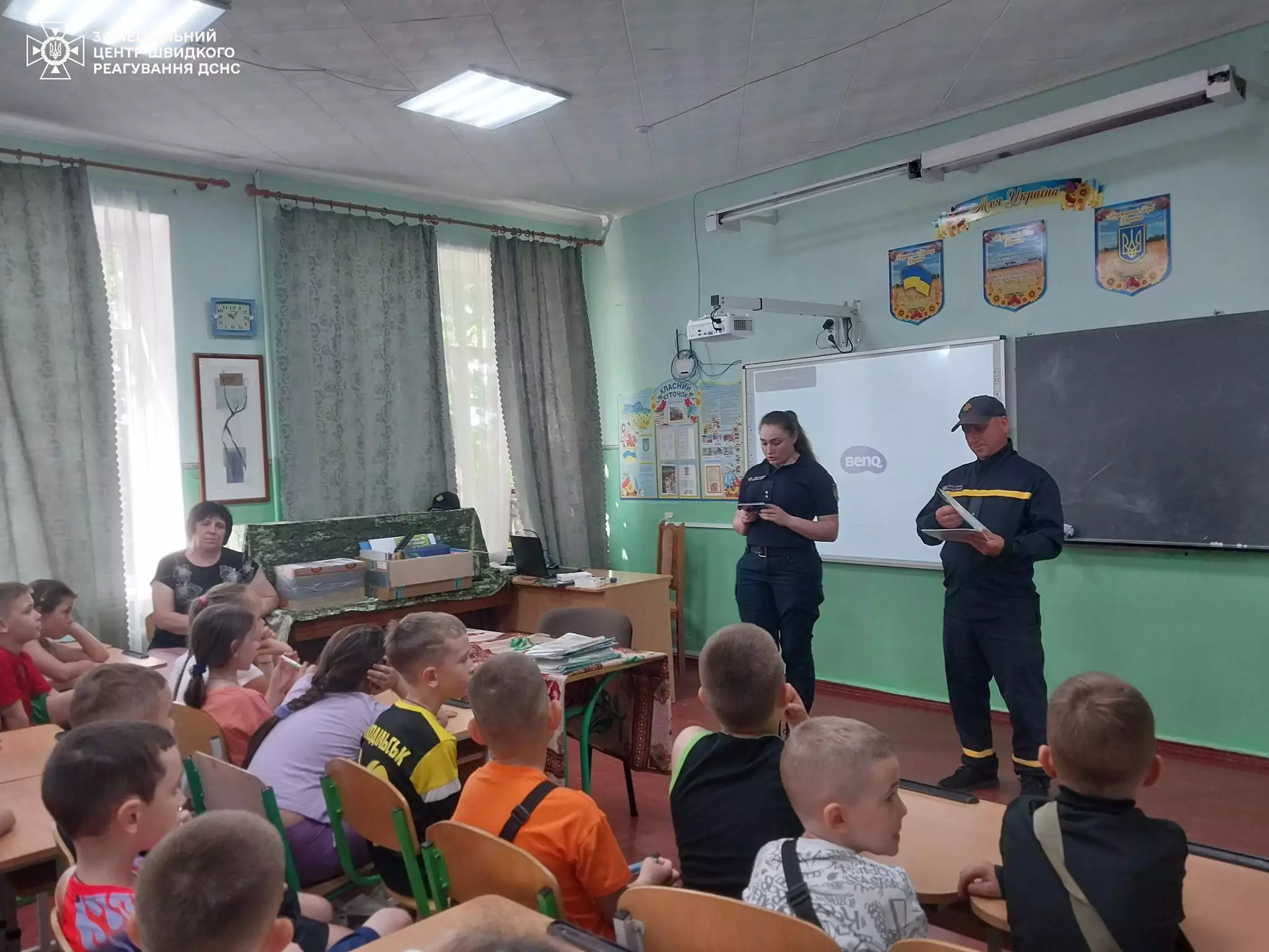 Піротехніки зустрілися з учнями Подільського ліцею