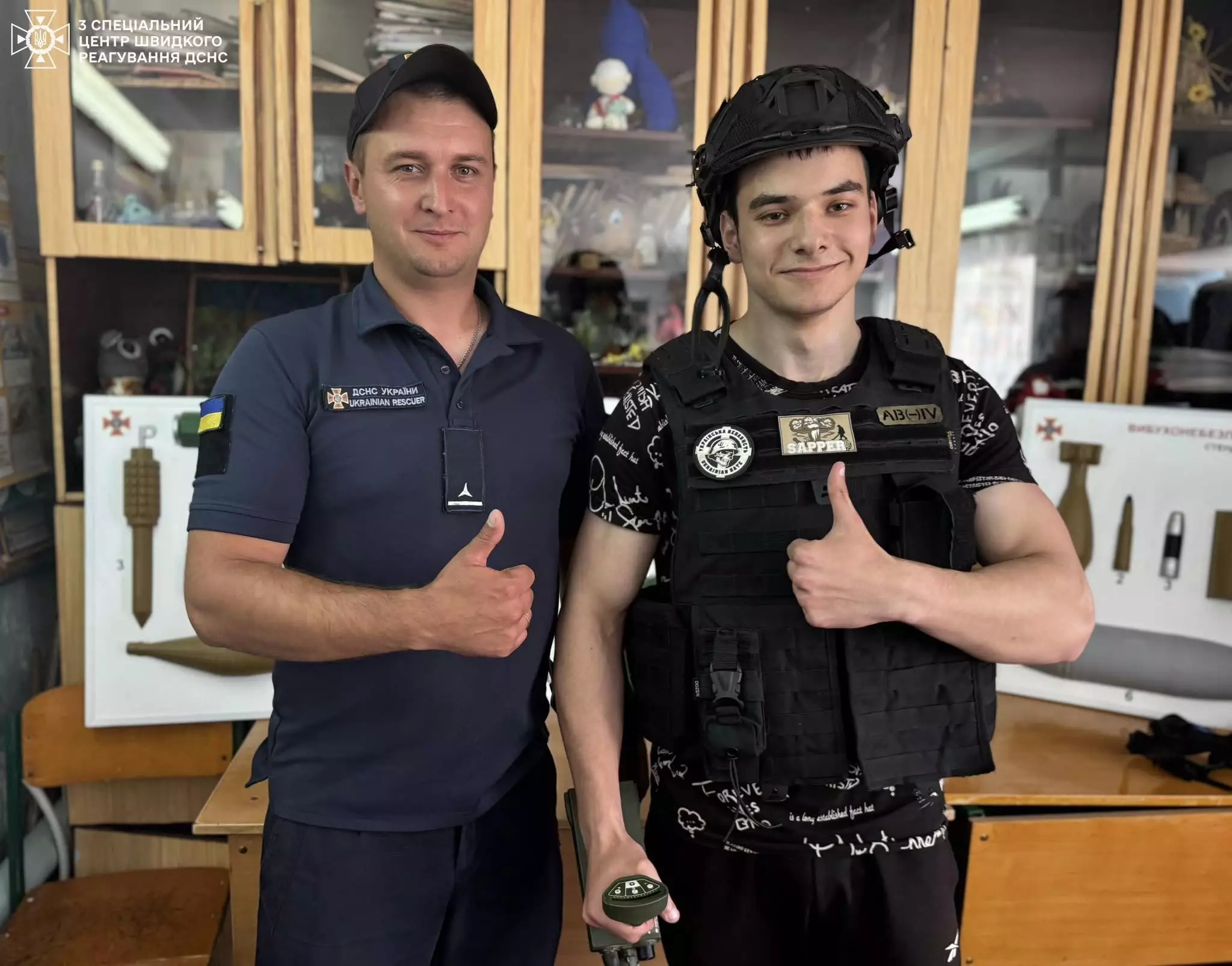 Піротехніки 3 Спеціального центру зустрілися з учнями