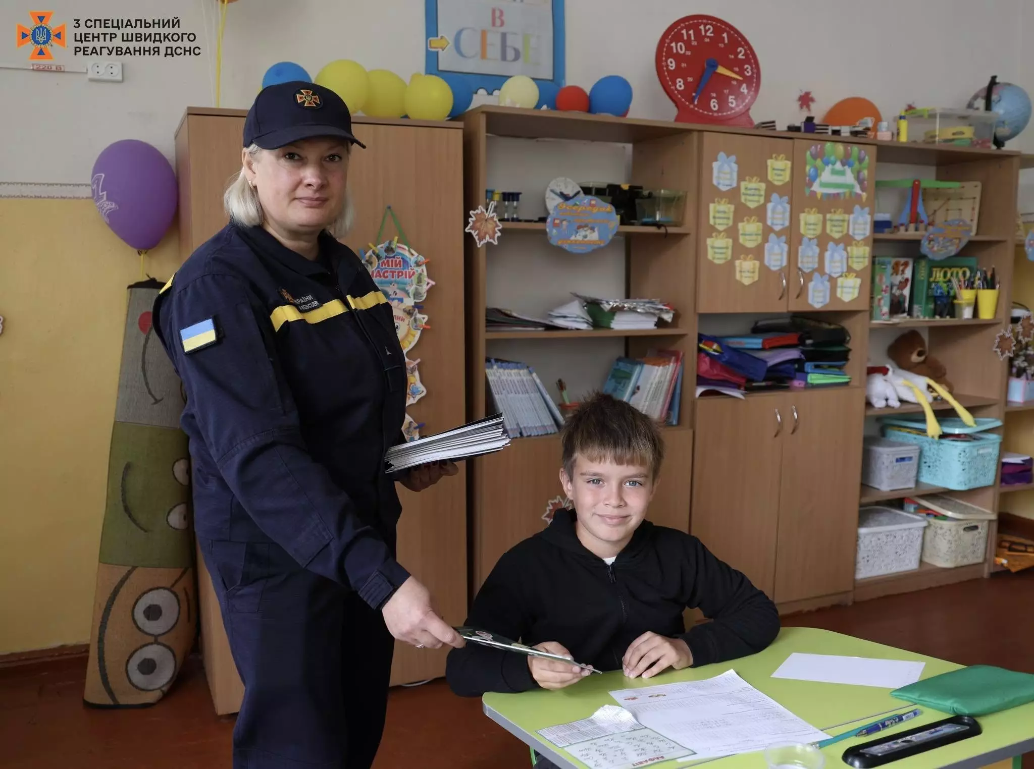 Рятувальники розповіли дорослим та дітям правила безпечної поведінки