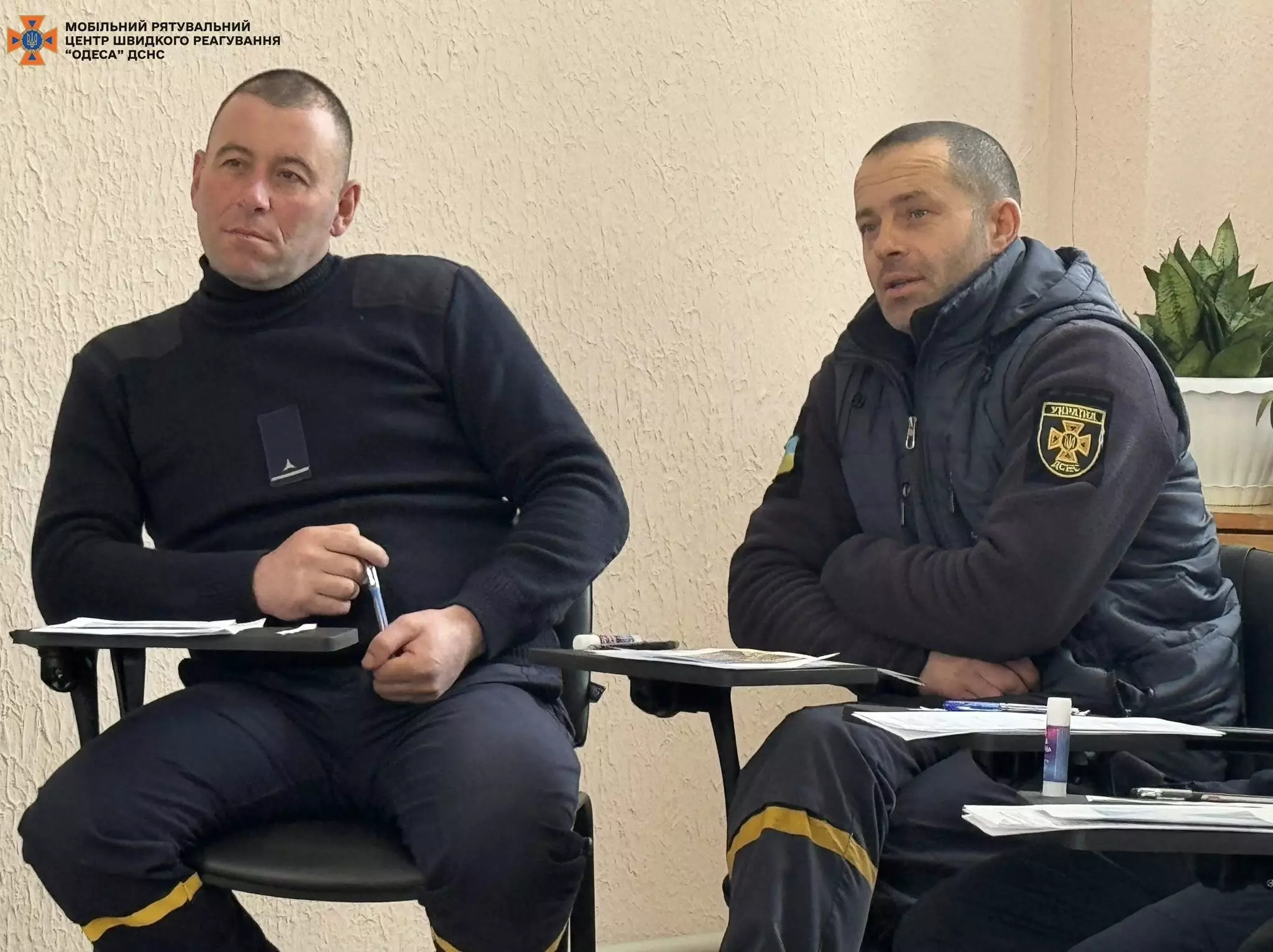 Психологиня зустрілась з піротехніками
