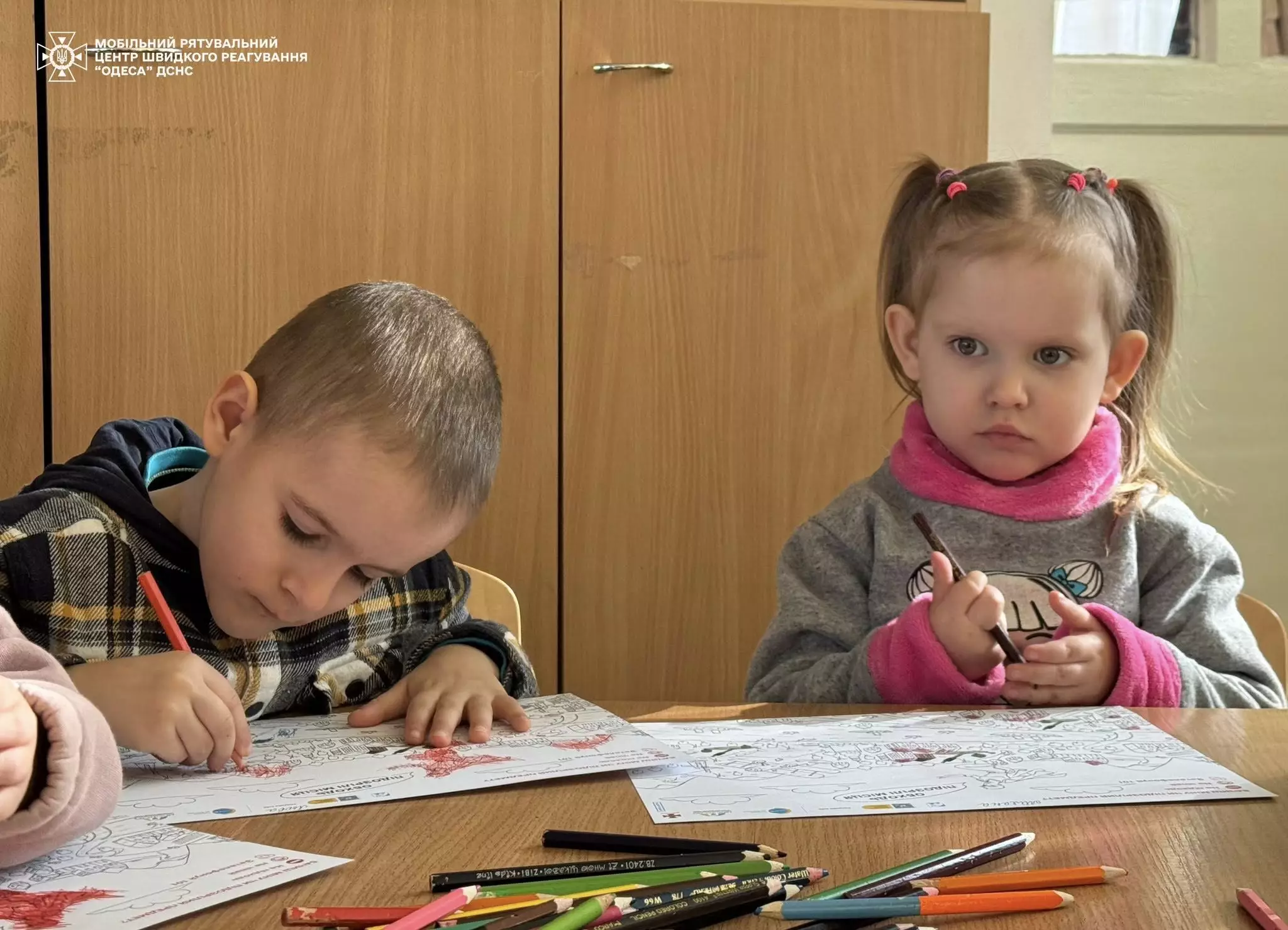 Рятувальники навчали дітей правилам мінної безпеки