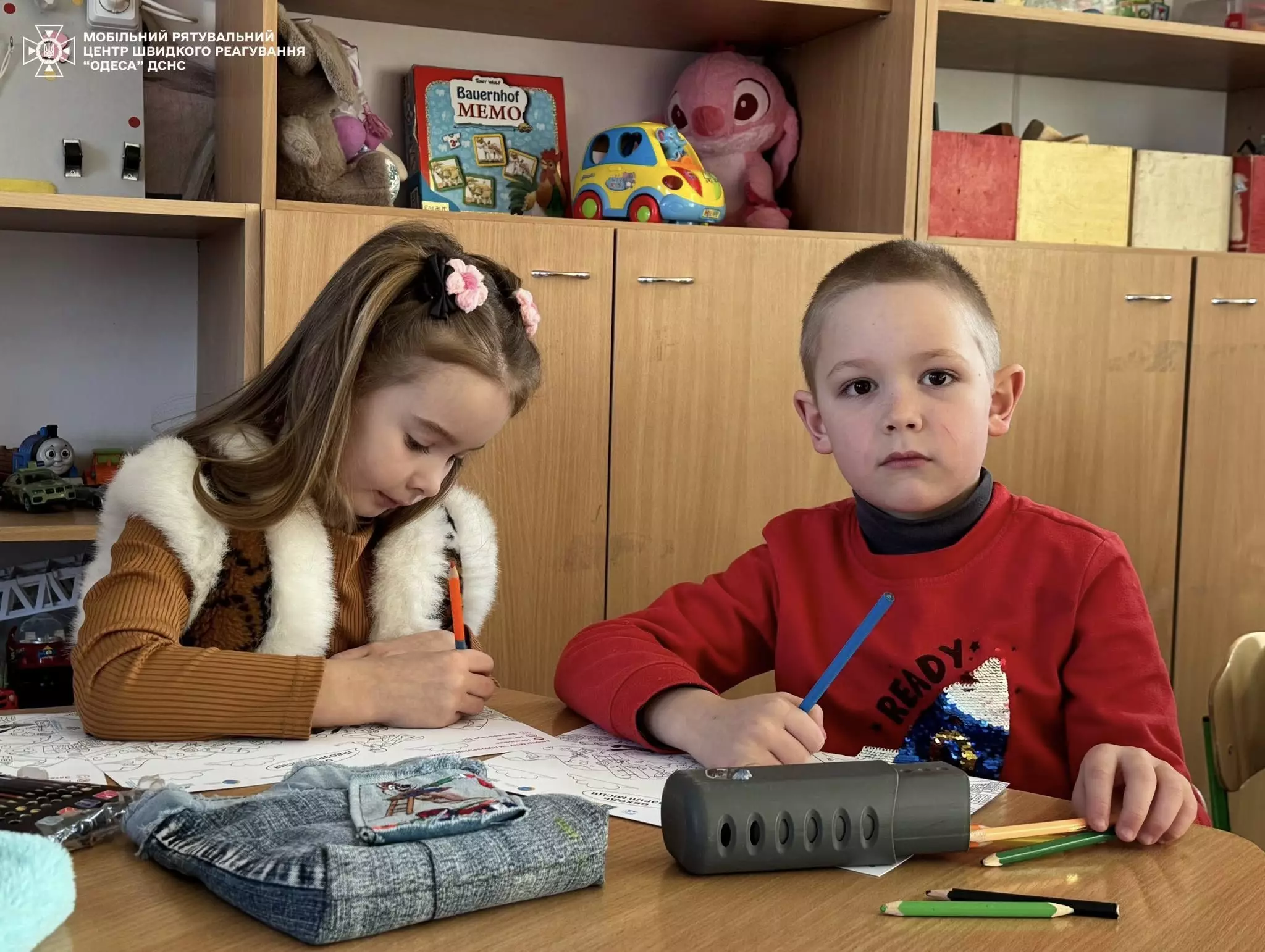 Рятувальники навчали дітей правилам мінної безпеки